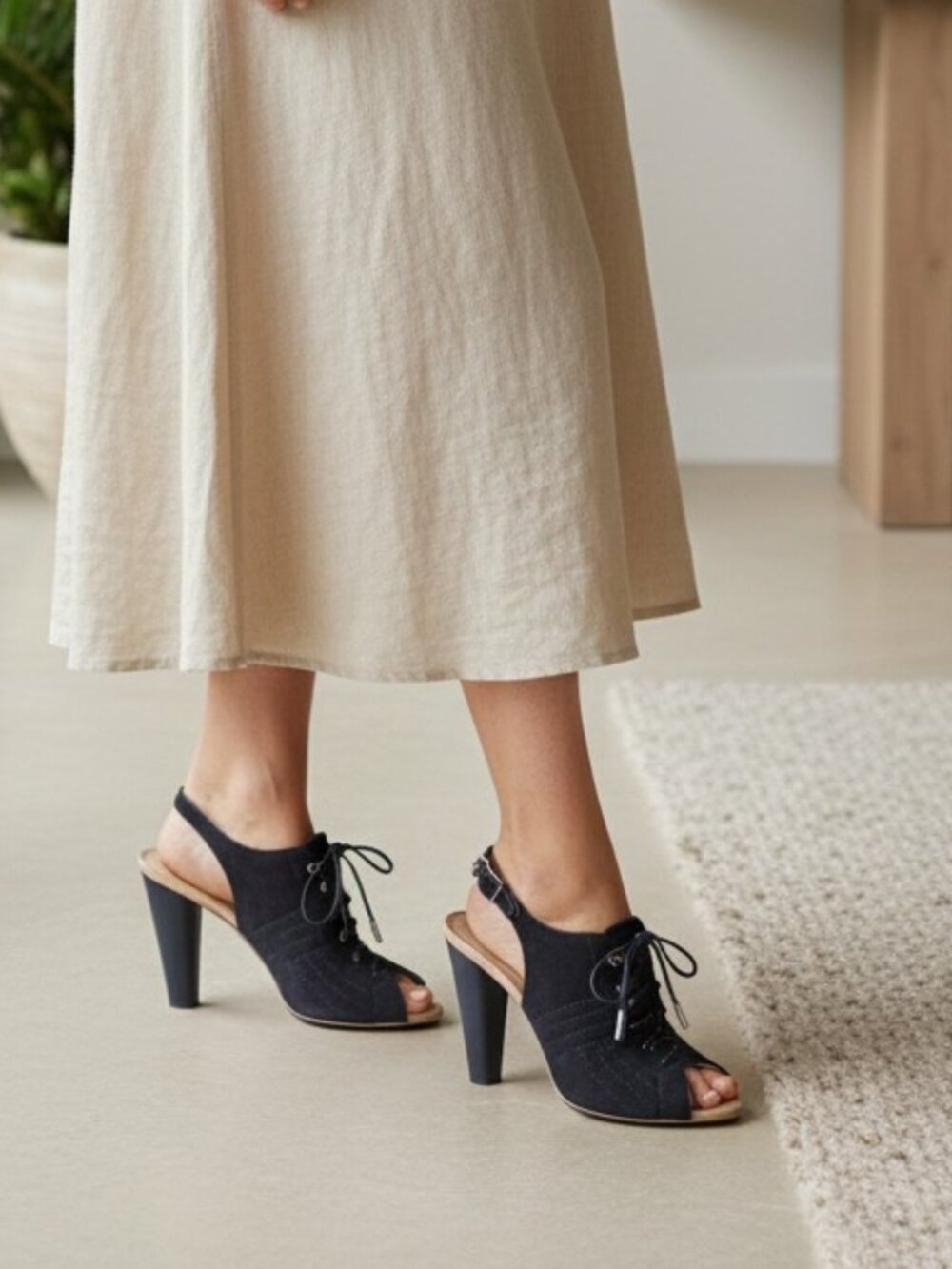 Tod’s Lace Up Peep Toe Slingback Lug Sole Heels Quilted Suede Leather - Size 40
